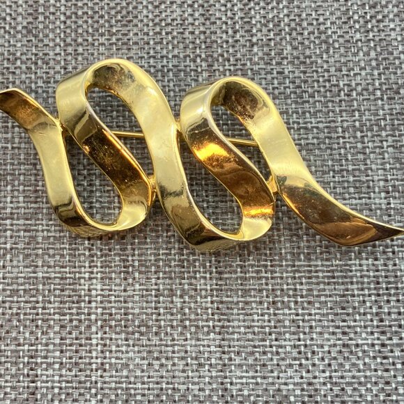 M Jent Ribbon Brooch Pin 2.5 In As Is Vintage Gold Shiny Retro Classic Gift - Picture 8 of 8